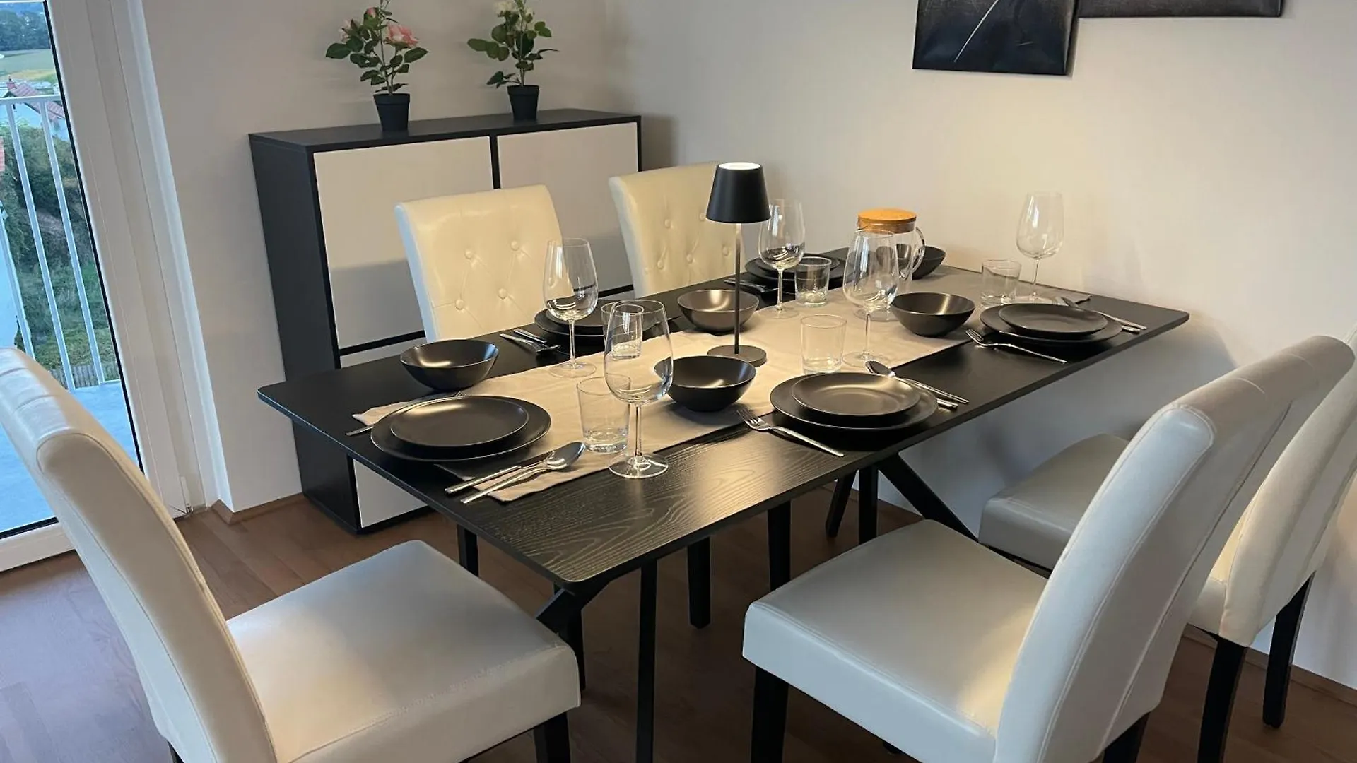 Apartament Luxusapartment Mit 40 Qm Terrasse, E-Parkplatz Und Parkplatz Graz Austria