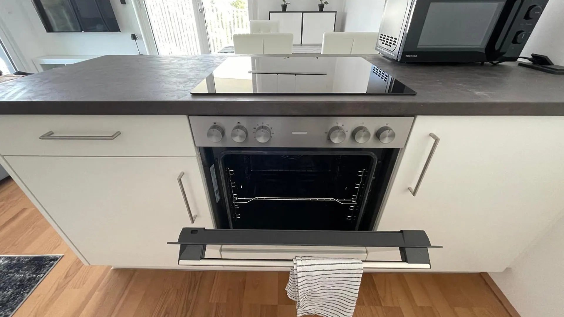 Apartament Luxusapartment Mit 40 Qm Terrasse, E-Parkplatz Und Parkplatz Graz